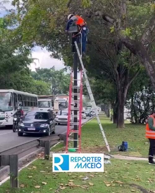 O Departamento Nacional de Infraestrutura de Transportes (DNTT) iniciou a instalação de novos equipamentos de fiscalização