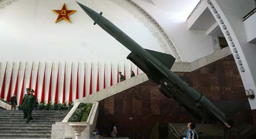 China teria testado míssil intercontinental capaz de atingir os EUA com ogiva nuclear