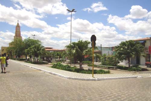 Jovem é morto a tiros a 400 metros de uma Companhia da Polícia Militar em Olho d’Água das Flores