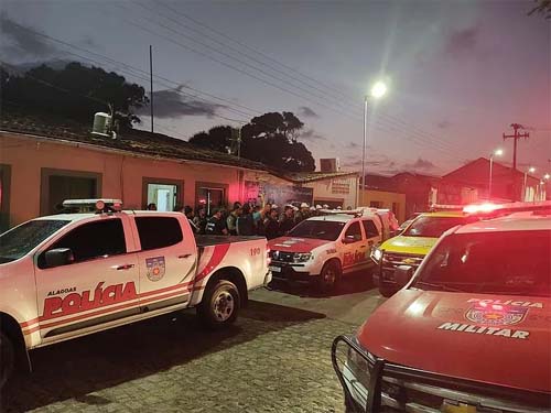 Operação cumpre 45 mandados contra organização criminosa especializada no tráfico de drogas em AL e mais dois estados