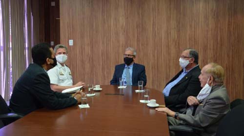 Presidente do TCE/AL recebe a visita do Capitão dos Portos de Alagoas