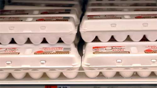 Como ovos mais caros estão provocando aumento de apreensões nas fronteiras dos EUA