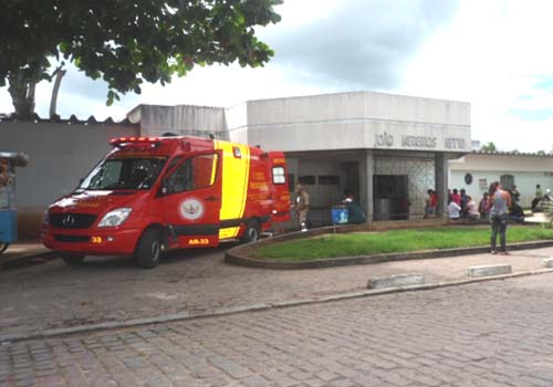 Homem é atingido com um golpe de faca no abdômen em Palmeira dos Índios