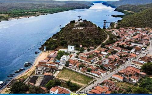 Operação Policial Resulta na Captura de Três Foragidos em Pão de Açúcar