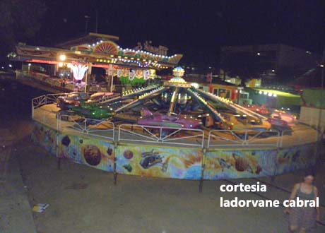 Internautas reclamam nas redes sociais do alto preço no parque de diversões da Festa da Padroeira de União 
