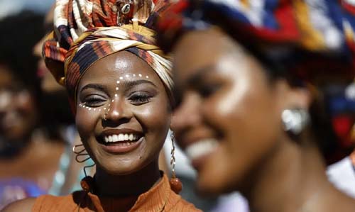 Profissionais alertam para cuidados específicos na saúde cutânea de indivíduos negros