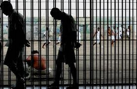 Mais da metade da população carcerária é formada por jovens