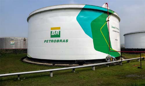 Petrobras anuncia perfuração de 100 novos poços na Bahia e retomada de fábricas de fertilizantes