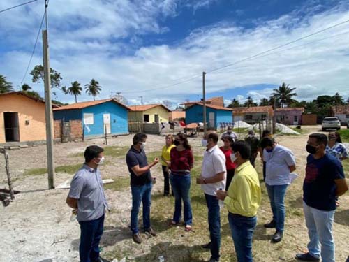 Obras de construção de 170 casas de interesse social serão retomadas em Piaçabuçu
