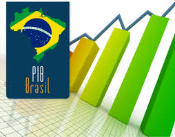 PIB: Economia brasileira cresce 4,6% em 2021, mas 4 riscos trazem nuvens carregadas para 2022