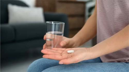 Inglaterra e País de Gales tornam permanente acesso a pílula para abortar em casa