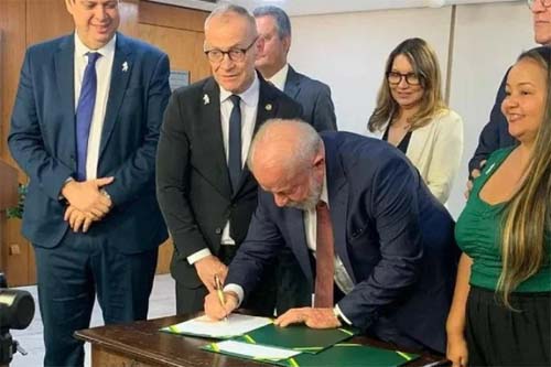 PL do piso da enfermagem será examinado com urgência no Congresso