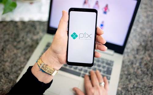 Caixa volta atrás e suspende a cobrança de Pix para pessoas jurídicas
