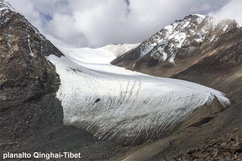 13 mortos em avalanche no Tibete, China