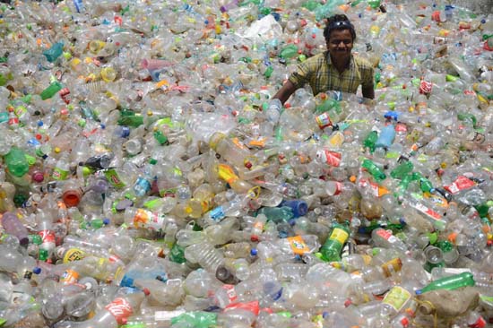 Oito razões pelas quais o plástico conquistou o mundo