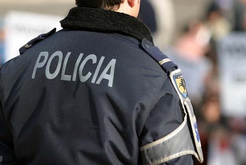 30% dos brasileiros confiam no trabalho da polícia, afirma pesquisa