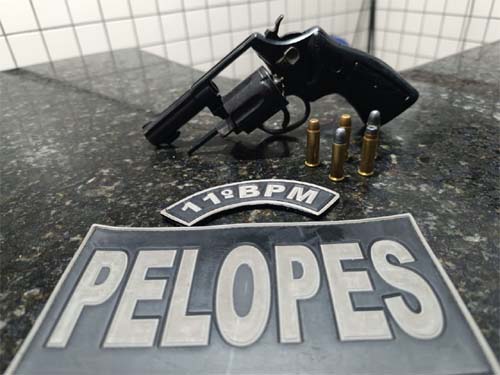 Polícia Militar prende homem por disparos em via pública em Penedo