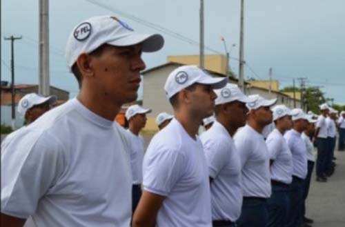 Candidatos convocados no concurso da PM devem estar atentos ao enxoval do aluno CFP; confira