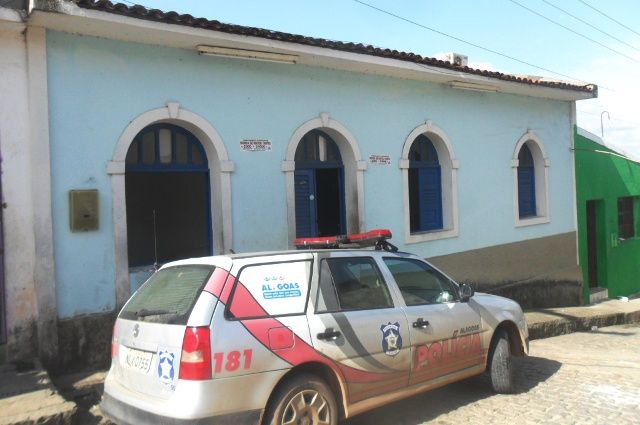 Encapuzados matam menor em Porto Calvo; uma pessoa fica ferida
