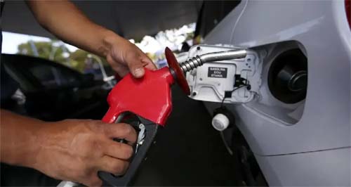 Postos não repassam redução de R$ 0,20 no preço da gasolina em AL