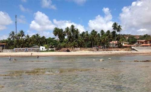 Homem é encontrado morto após sair para caminhar na praia