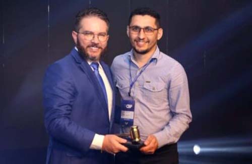 Ufal recebe prêmio nacional como órgão que mais investiu em capacitação de equipes