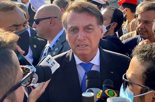 Bolsonaro fala em destinar recursos da PEC dos Precatórios a servidores