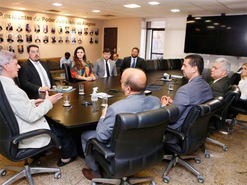 Presidente do TJAL anuncia nomeação de mais juízes até o final do ano