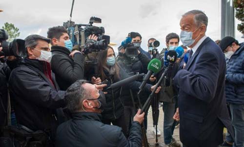 Boca de urna confirma reeleição do presidente em Portugal e disputa acirrada pelo segundo lugar