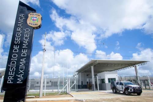 Homem preso em Penedo por tráfico de drogas e tentativa de homicídio é encontrado morto em presídio de Maceió