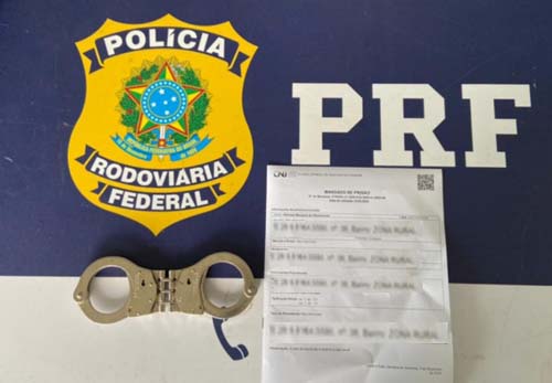 Foragido por tentativa de homicídio é preso pela PRF em São Sebastião