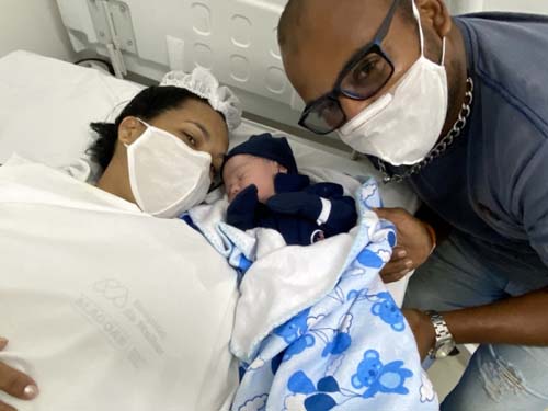 Hospital da Mulher comemora nascimento do 1° bebê de 2021