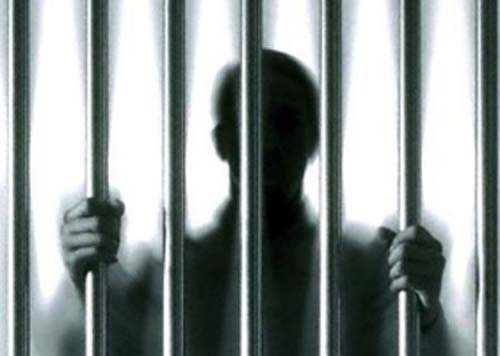 Homem acusado de homicídio é preso em Viçosa