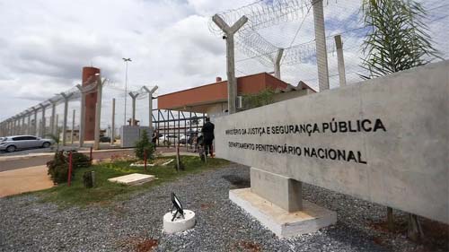 Mudança de Líderes do CV no Rio de Janeiro para Prisões Federais é Confirmada