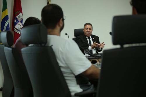 MPE/AL buscará reunião com Judiciário e Seris para tratar da situação dos agentes penitenciários