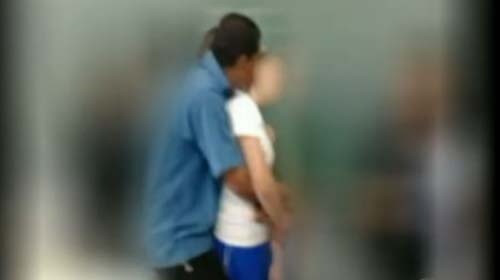 Professor é afastado após acariciar aluna em escola estadual de SP