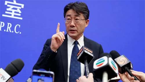 Origem da covid: ex-cientista-chefe chinês não descarta escape do vírus de laboratório