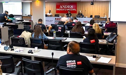 Sindicatos acusam governo Lula de tolher direito de greve
