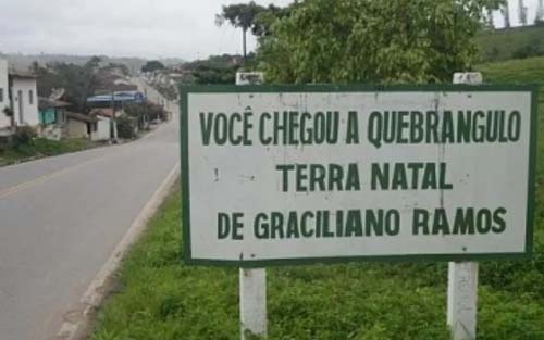 Justiça proíbe prefeito de Quebrangulo de fazer promoção pessoal durante festa