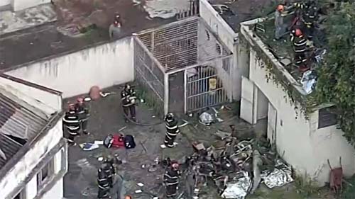 Helicóptero cai e deixa quatro mortos em SP
