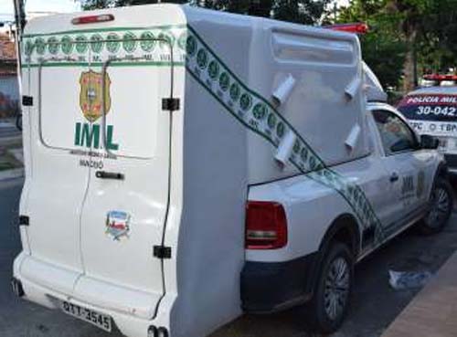 Jovem é alvejado a tiros e morre na zona da mata