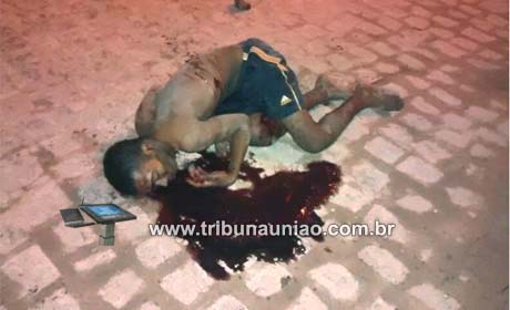 Jovem de 20 anos é assassinado com requintes de perversidade no Bairro Newton Pereira na periferia de União