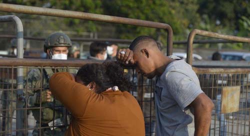 Nova onda de violência em prisão no Equador deixa 58 detento mortos, diz governo