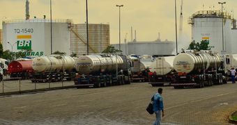 Petrobras anuncia aumento de 6% no preço do diesel nas refinarias