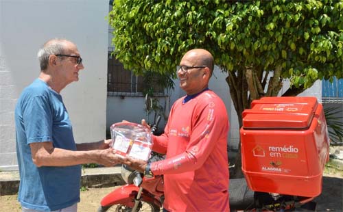 Programa de Entrega Domiciliar de Medicamentos de Alto Custo Alcança Mais de 12 Mil Beneficiários Mensais em Alagoas