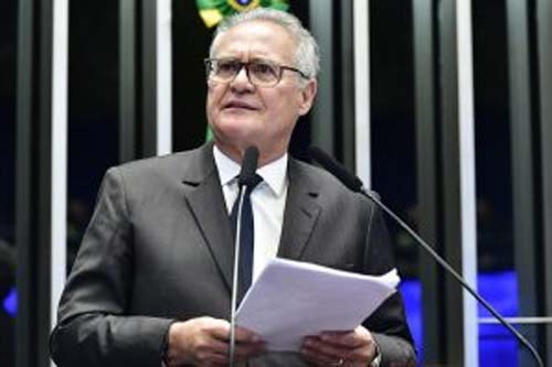 Em discurso no Senado, Renan cobra solução para tragédia causada pela Braskem