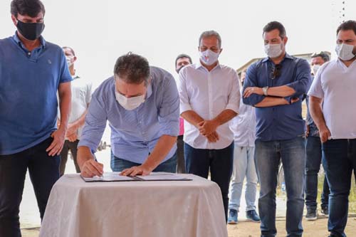 Renan Filho anuncia ampliação do Pró-Estrada em Penedo