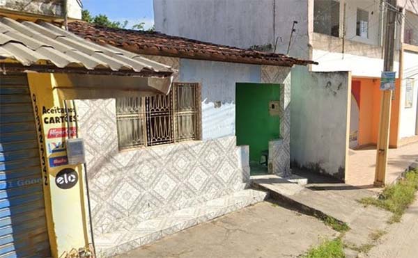 Vizinhos denunciam que mulher idosa e filha cega estão sofrendo maus-tratos em residência na Massagueira