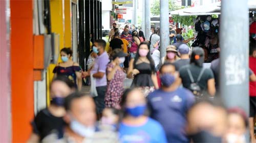 Secretaria do Ministério da Saúde recomenda uso de máscara após alta nos casos de Covid