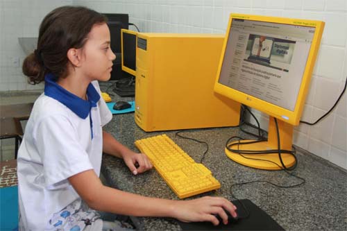 Seduc vai relançar Revista Eletrônica de Educação na Bienal do Livro